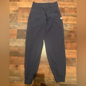 Vuori Dark Gray Joggers for Women